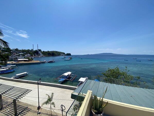 Luxury Room, 1 King Bed, Hot Tub, Sea View | Balcony view - Papa Fred's Beach Resort (Puerto Galera)