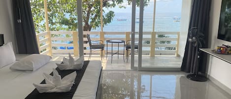 Premium Room, 1 King Bed, Ocean View