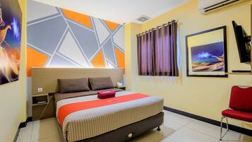 In-room safe, desk, iron/ironing board, free WiFi