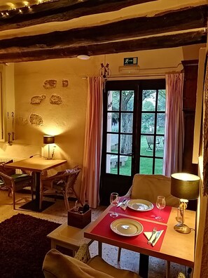 منطقة تناول الإفطار