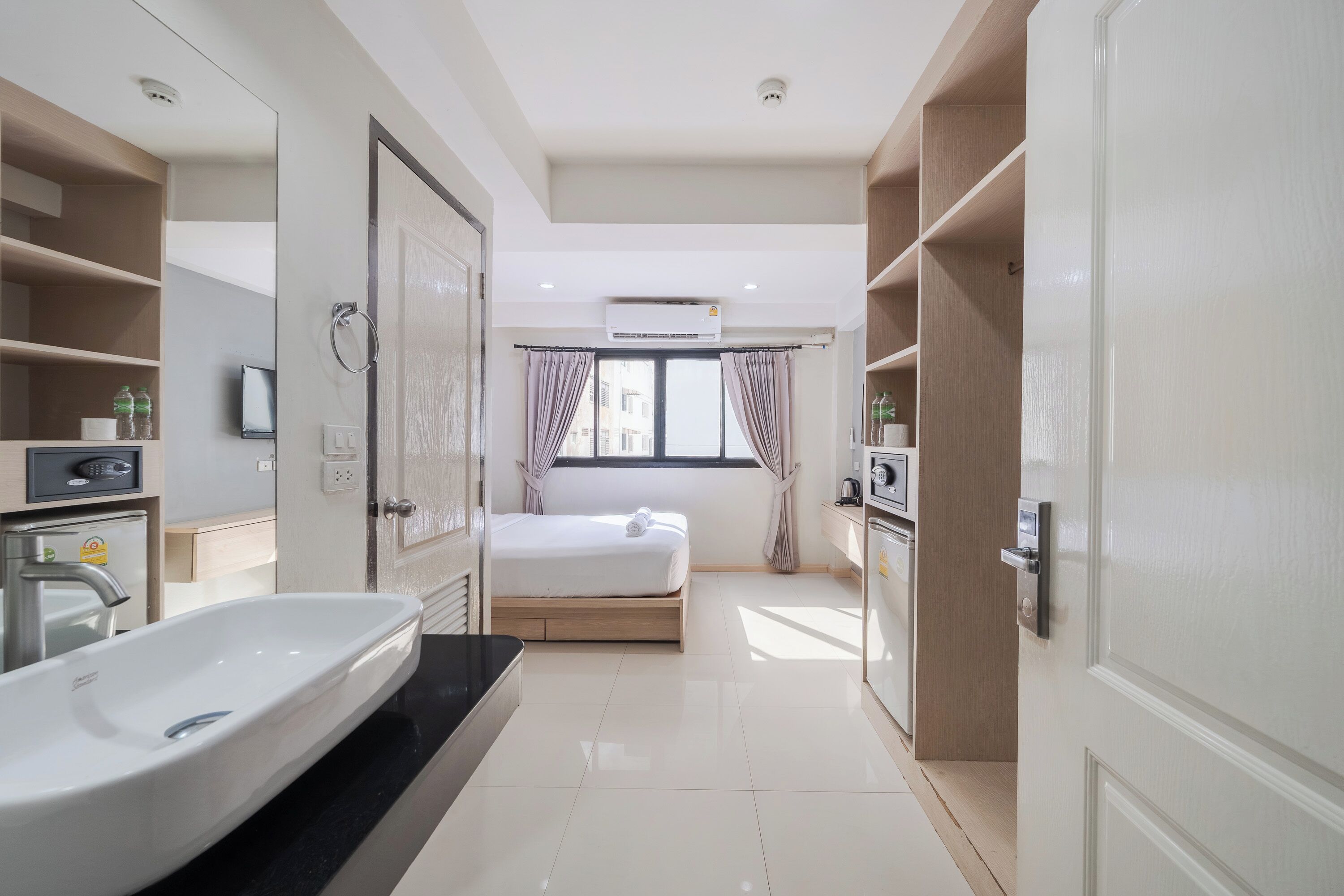 Superior Double Room | In-room safe, blackout curtains, free WiFi, bed sheets
