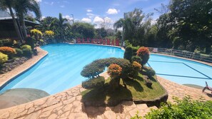 2 outdoor pools - Bakasyunan Resort Tanay (Tanay)