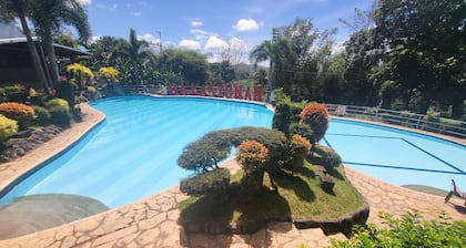 Bakasyunan Resort Tanay