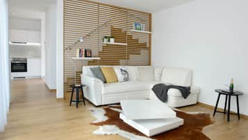 Luxury Duplex, 1 Bedroom, Kitchen, City View | Living room | Flat-screen TV