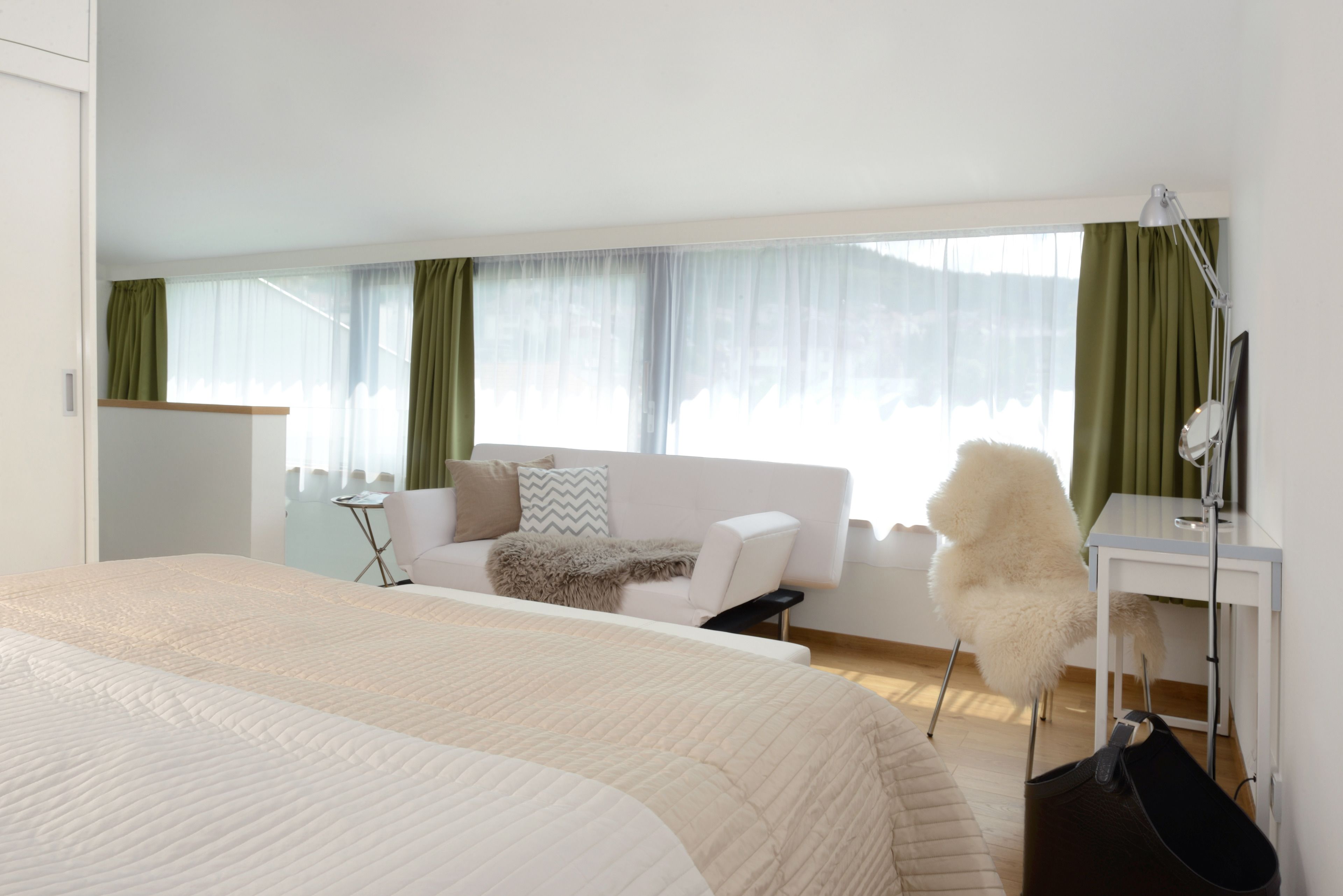 ラグジュアリー デュープレックス 1 ベッドルーム キッチン シティビュー | 1 室のベッドルーム、高級寝具、デスク、遮光カーテン