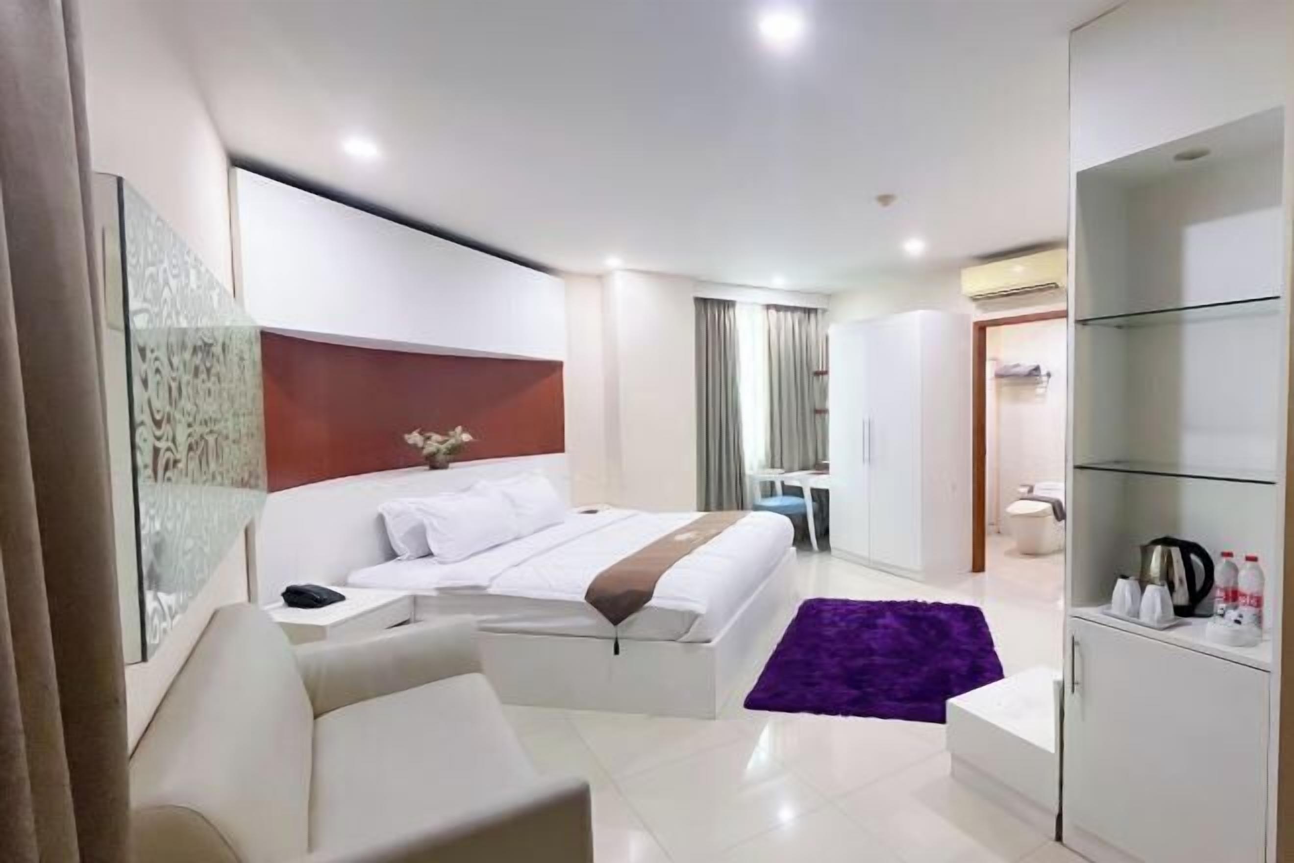 Zimmersafe, Schreibtisch, kostenloses WLAN