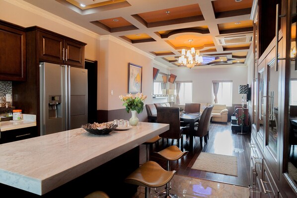 ペントハウス シティビュー | 専用キッチン