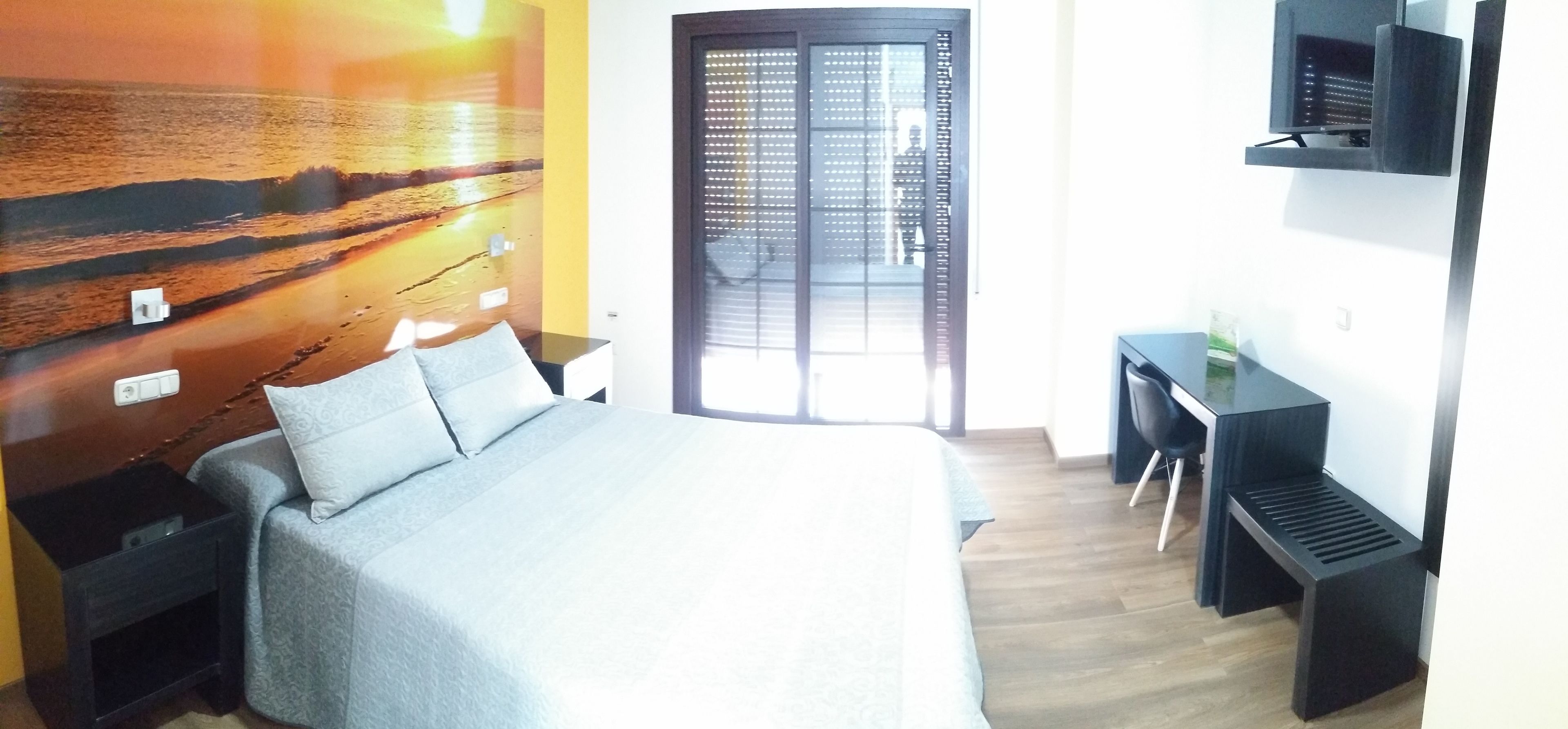 Dobbeltrom – superior | Sengetøy av topp kvalitet, minibar og individuelt dekorert