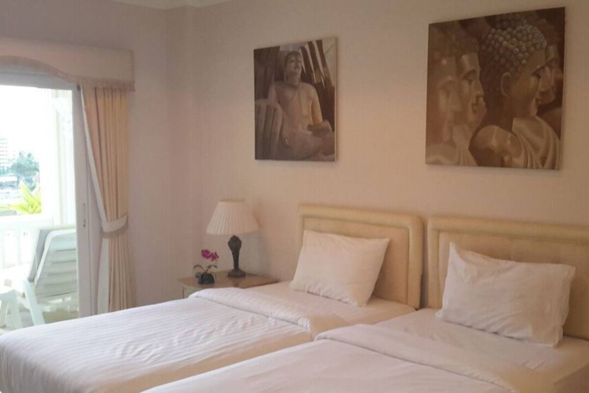 Apartment, 2 Schlafzimmer | Zimmersafe, Schreibtisch, kostenlose Babybetten, Zustellbetten