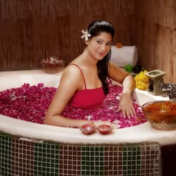 Soins corporels, soins ayurvédiques, 1 salle de soins