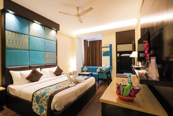 Royal Club room | Premium bedding, minibar, in-room safe, desk - Regenta Orko's Haridwar (Rishikesh)