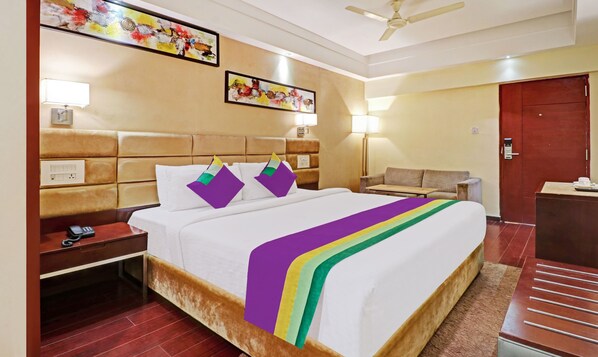 VÀrdeförvaringsskÄp pÄ rummet, skrivbord, extrasÀngar och gratis wi-fi