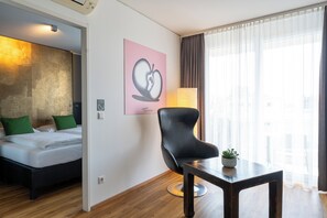 Room - eeeden apartments Graz (Graz)
