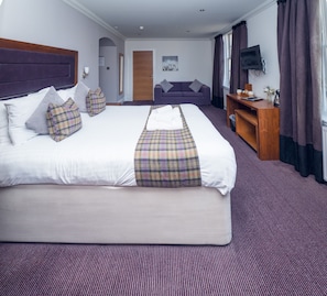 Deluxe Suite, Ensuite - Fletcher's Restaurant Bar & Rooms (Stirling)