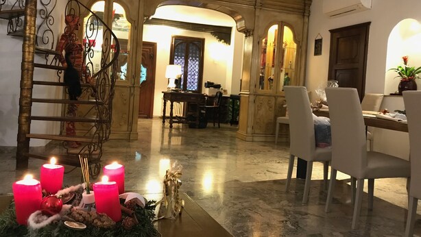 فطور مطهو حسب الطلب يوميًا مقابل رسوم