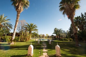 Garden - Villa Catherine of Marrakech (Sidi Abdallah Ghiat)