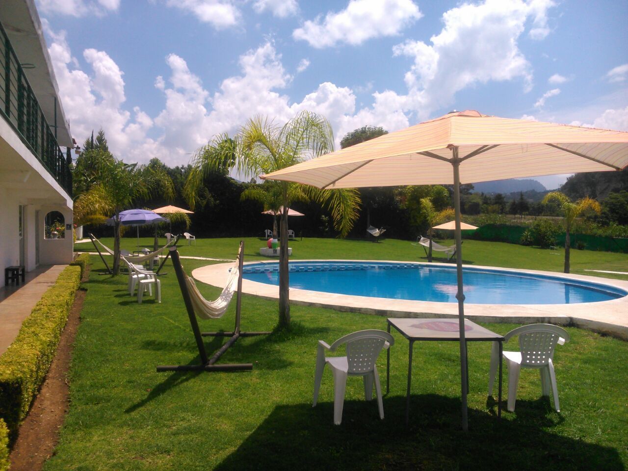 Aire de pique-nique/barbecue