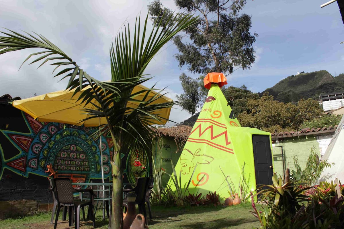 Basic Double Room, 1 Bedroom, Shared Bathroom, Mountain View | WiFi (free)