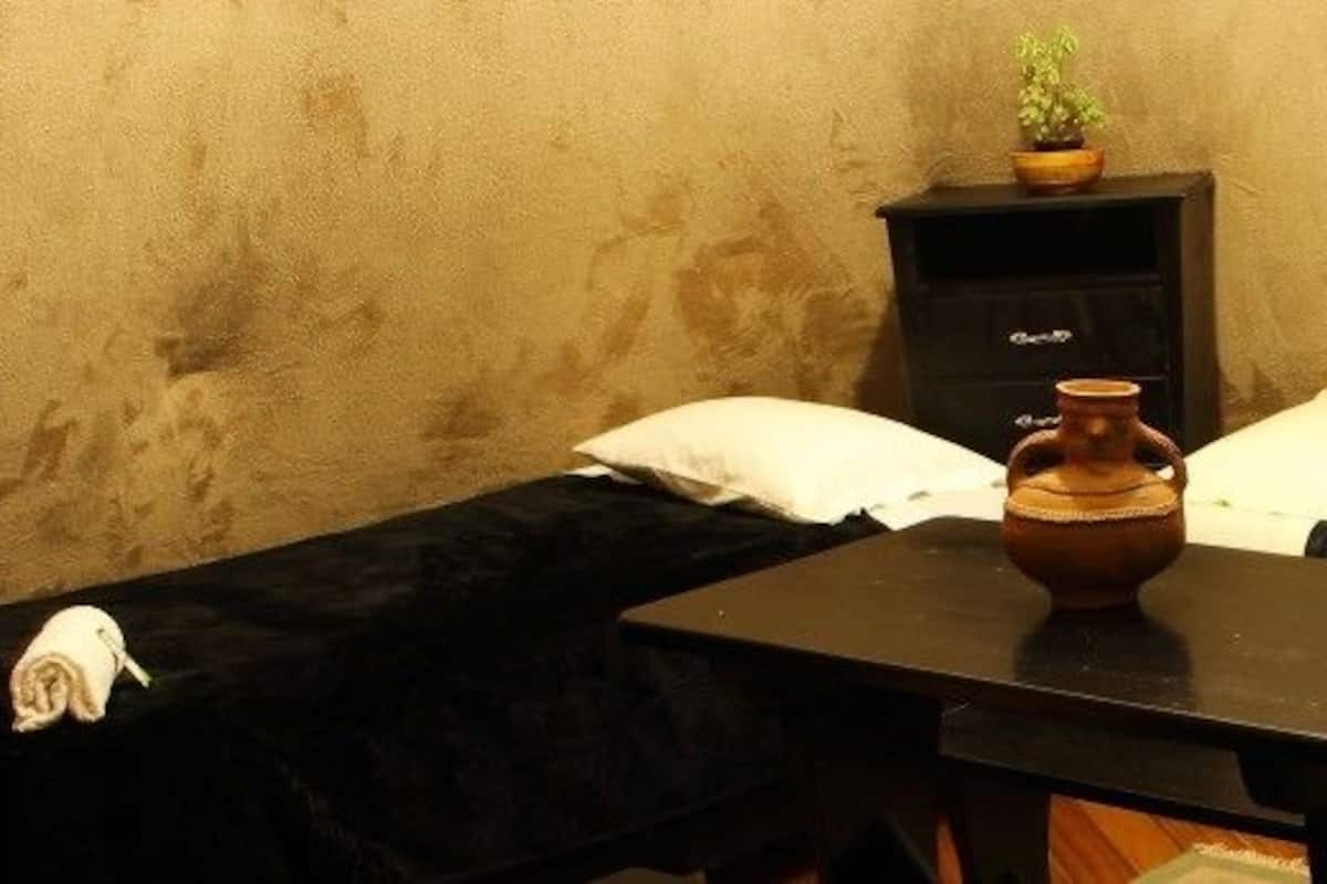 Basic Shared Dormitory, 1 Bedroom, Private Bathroom | WiFi (free)