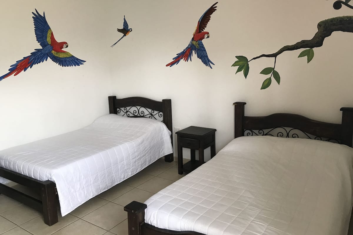 Standard Triple Room | Room service - dining