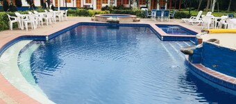 Finca Hotel La Rivera