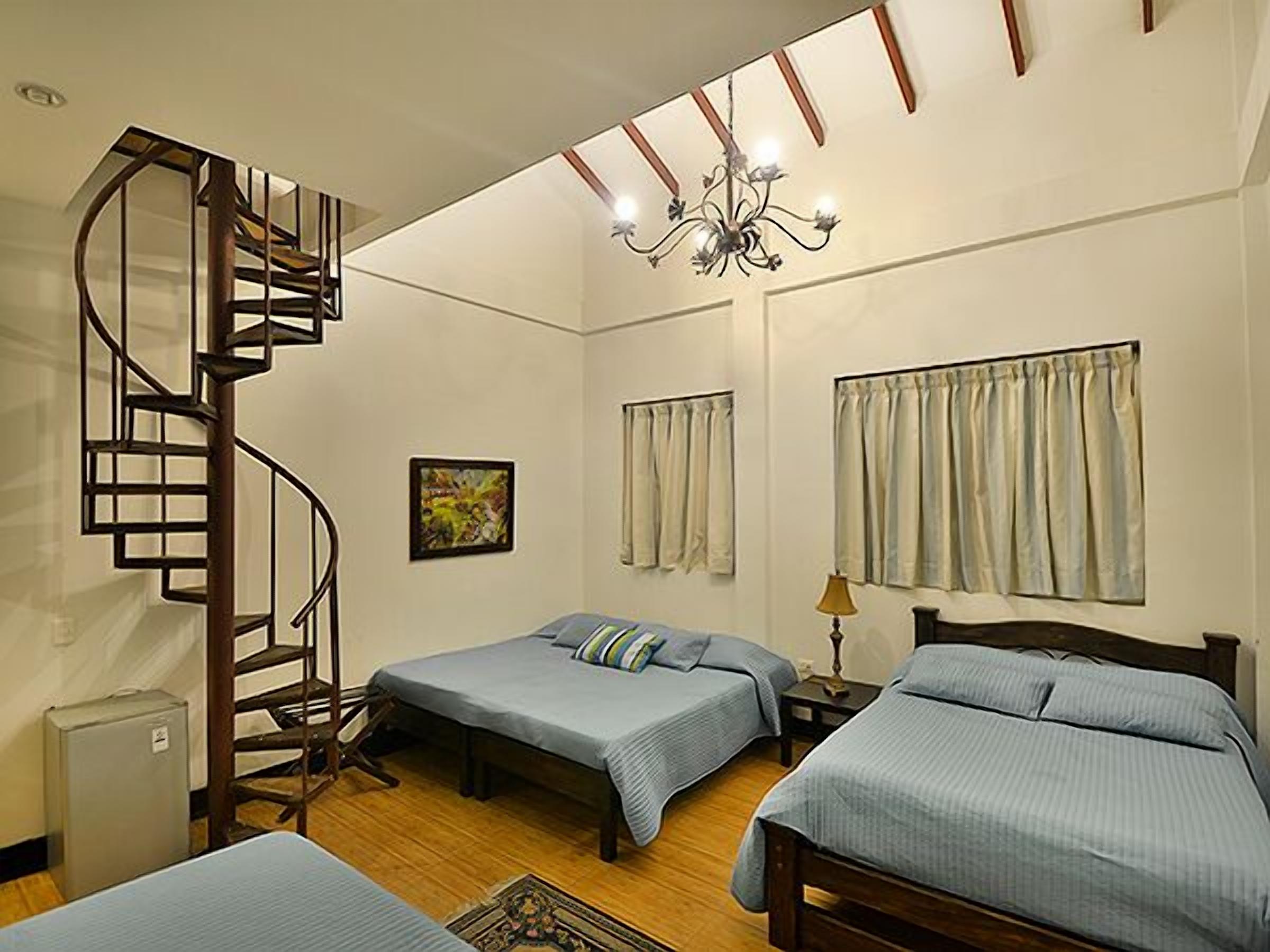 Blackout curtains, free cots/infant beds, rollaway beds