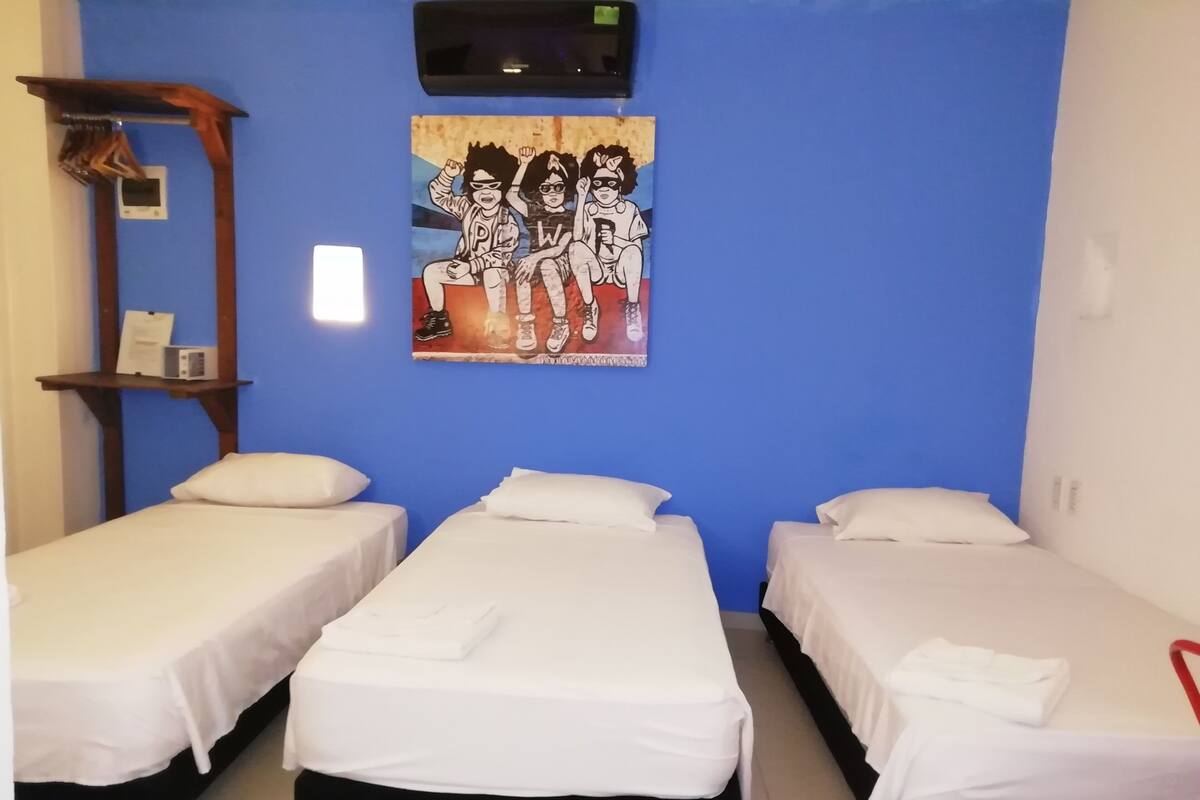 Coffres-forts dans les chambres, bureau, Wi-Fi gratuit, draps fournis