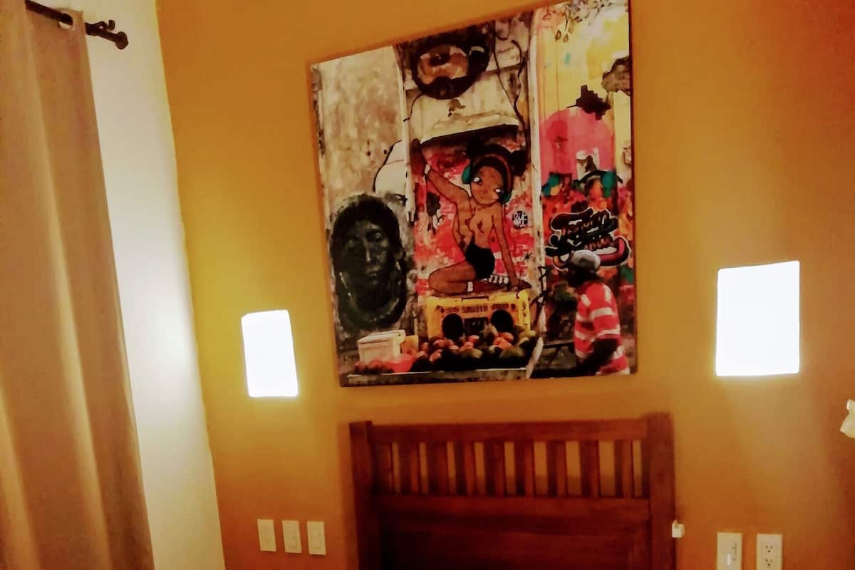 In-room safe, desk, free WiFi, bed sheets