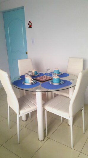 Egyptian cotton sheets, premium bedding, down comforters