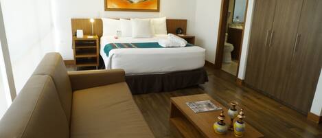 Junior Suite, 1 Queen Bed with Sofa bed, Non Smoking (with Sofabed) | Living area | Flat-screen TV