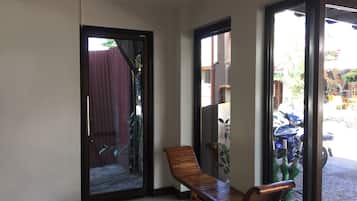 Quarto standard, 2 camas de solteiro | Comodidades do quarto