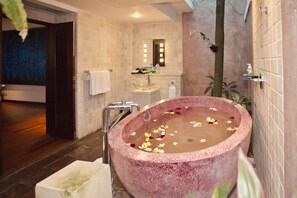 Free toiletries, hair dryer, bathrobes, slippers - Villa Casis by Nagisa Bali (Denpasar)