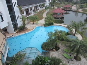 Utomhuspool
