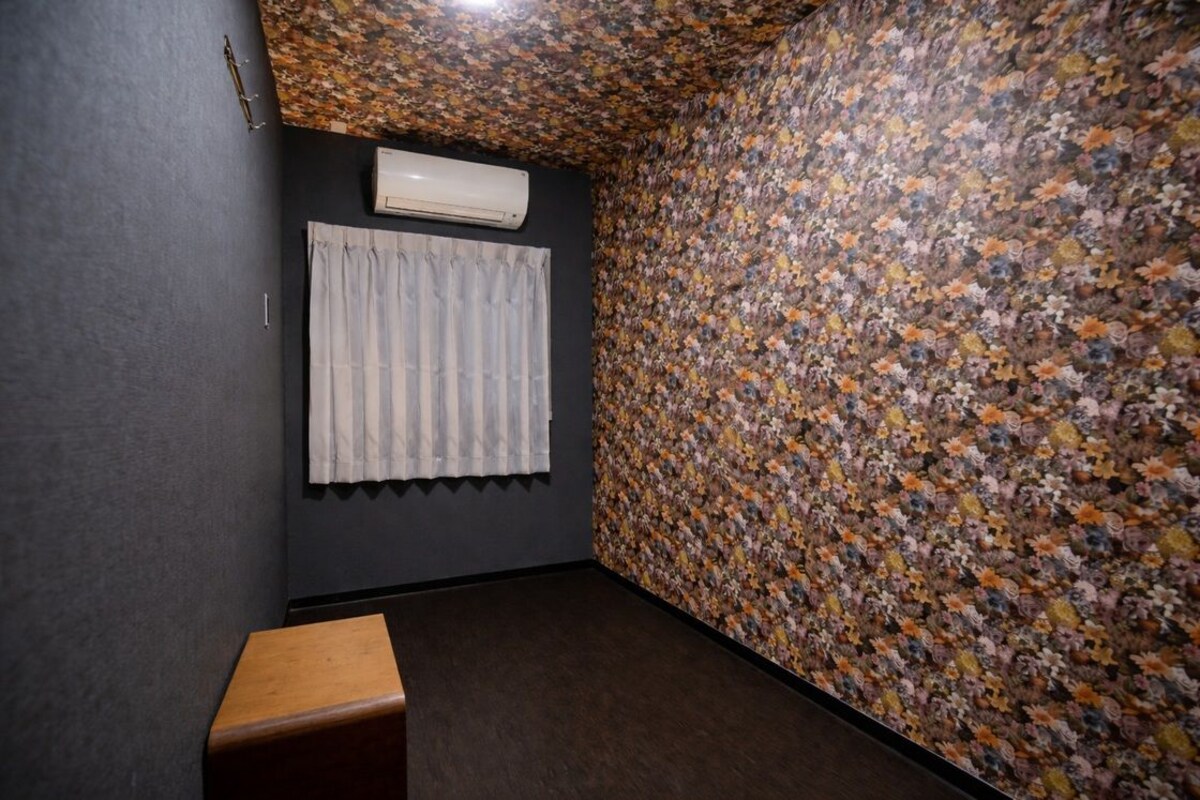 Japanese Style Room 3 Tatami Mats For Women Only