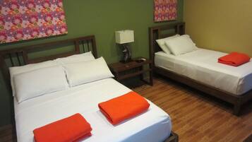 Familienzimmer | Bügeleisen/Bügelbrett, kostenloses WLAN, Bettwäsche