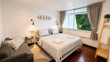 Standard Double Room, 1 King Bed, Shared Bathroom, Garden View | Blackout drapes, iron/ironing board (on request), WiFi (free)
