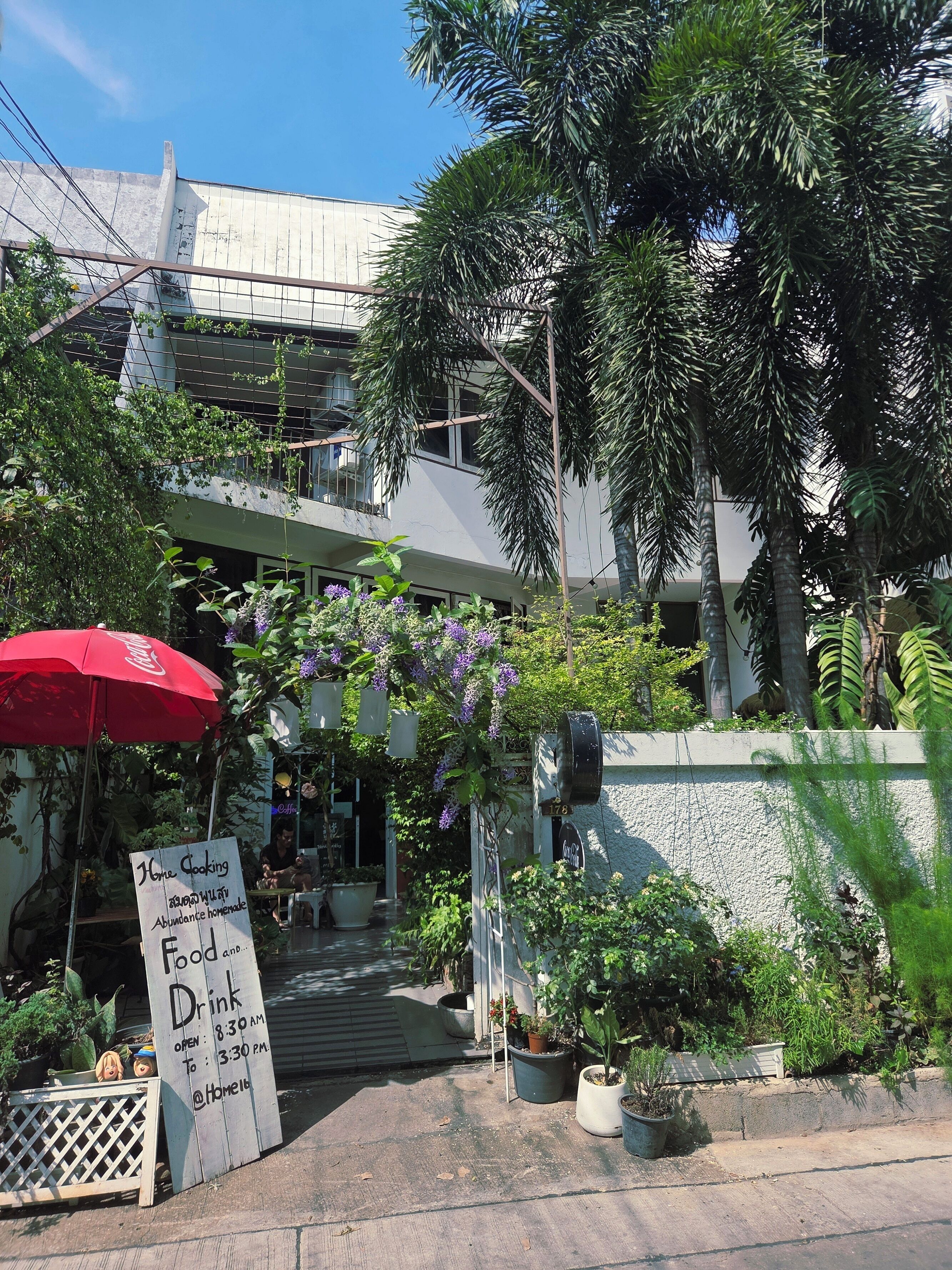 Bagian depan properti