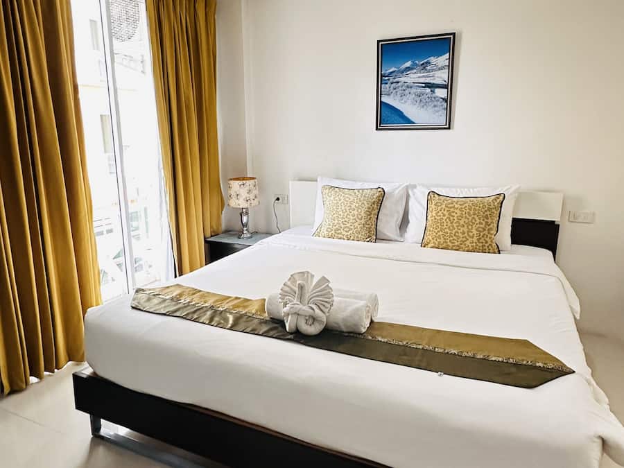 Superior Room with Balcony | In-room safe, free WiFi, bed sheets