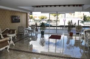 Interior entrance - Zeugma Park Hotel (Istanbul)