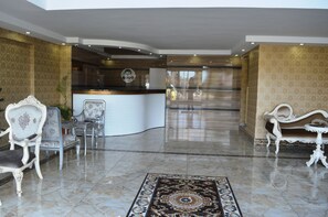Reception - Zeugma Park Hotel (Istanbul)