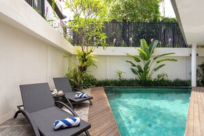 Outdoor pool - Villa La Sirena 4 by Nagisa Bali (Seminyak)