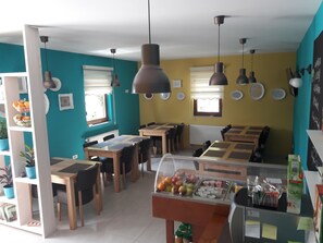 Daily buffet breakfast for a fee - Guest house Plitvice Villa Verde (Plitvicka Jezera)