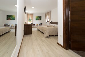 Memory foam beds, minibar, in-room safe, desk - Guest house Plitvice Villa Verde (Plitvicka Jezera)