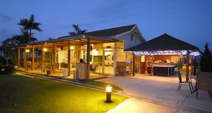 21 Holiday Resort
