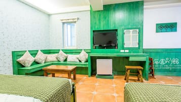 Quadruple Room, Tower | Desk, free WiFi