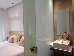 In-room safe, rollaway beds, free WiFi - Alexandros (Chalkidona)