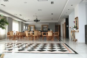 منطقة تناول الإفطار