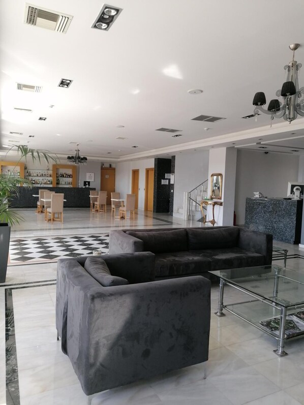 Lobby - Alexandros (Chalkidona)