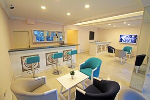 Bar (on property) - The Best Life Hotel Bodrum Center (Bodrum)