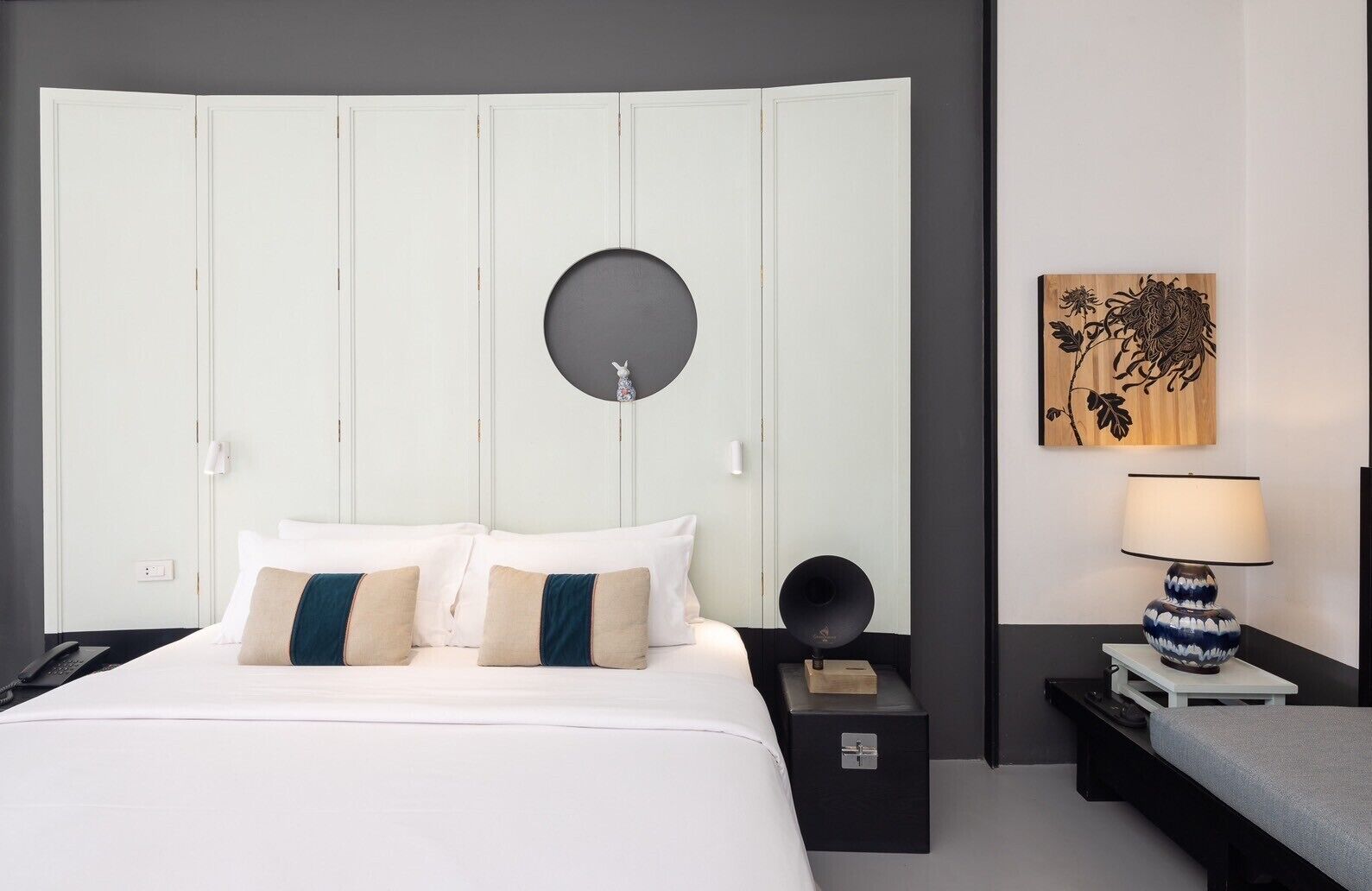 Photo - Hotel Ping Silhouette